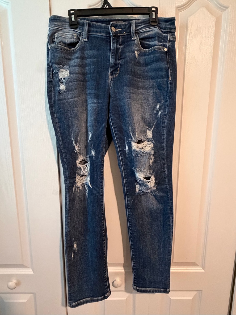 Judy Blue Distressed Dark Blue Jeans